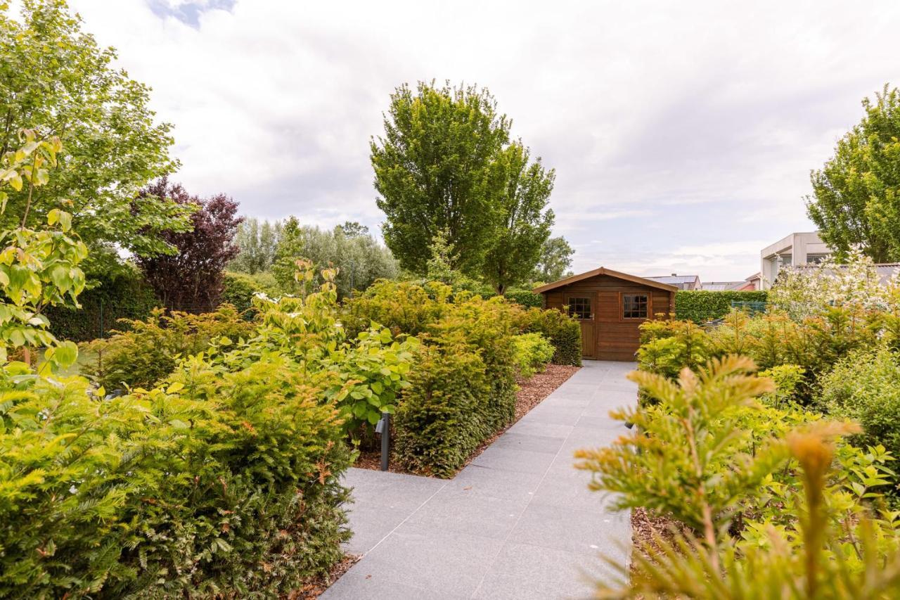 Fantastic Family Villa With Beautiful Garden Ostende Exterior foto